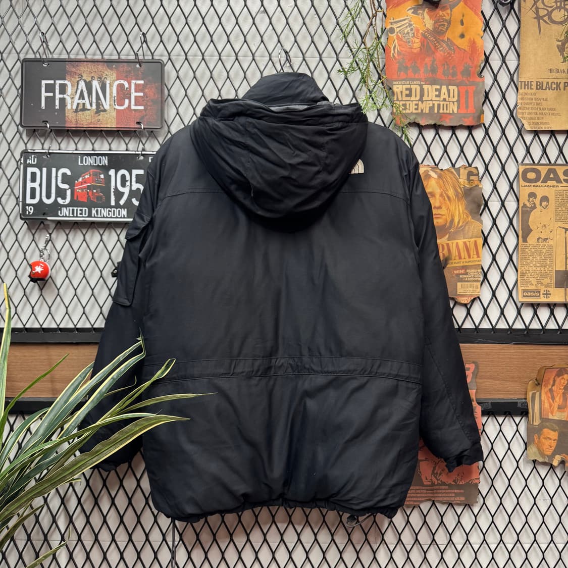 00s 노스페이스 다운 패딩 후드 점퍼 전면 포켓 포인트 블랙 상품이미지2