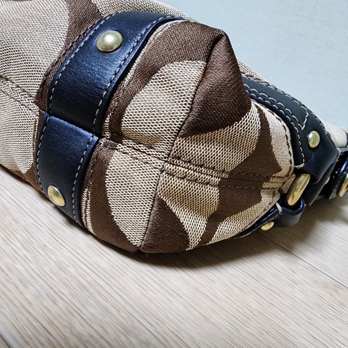 코치 숄더백  상품이미지8