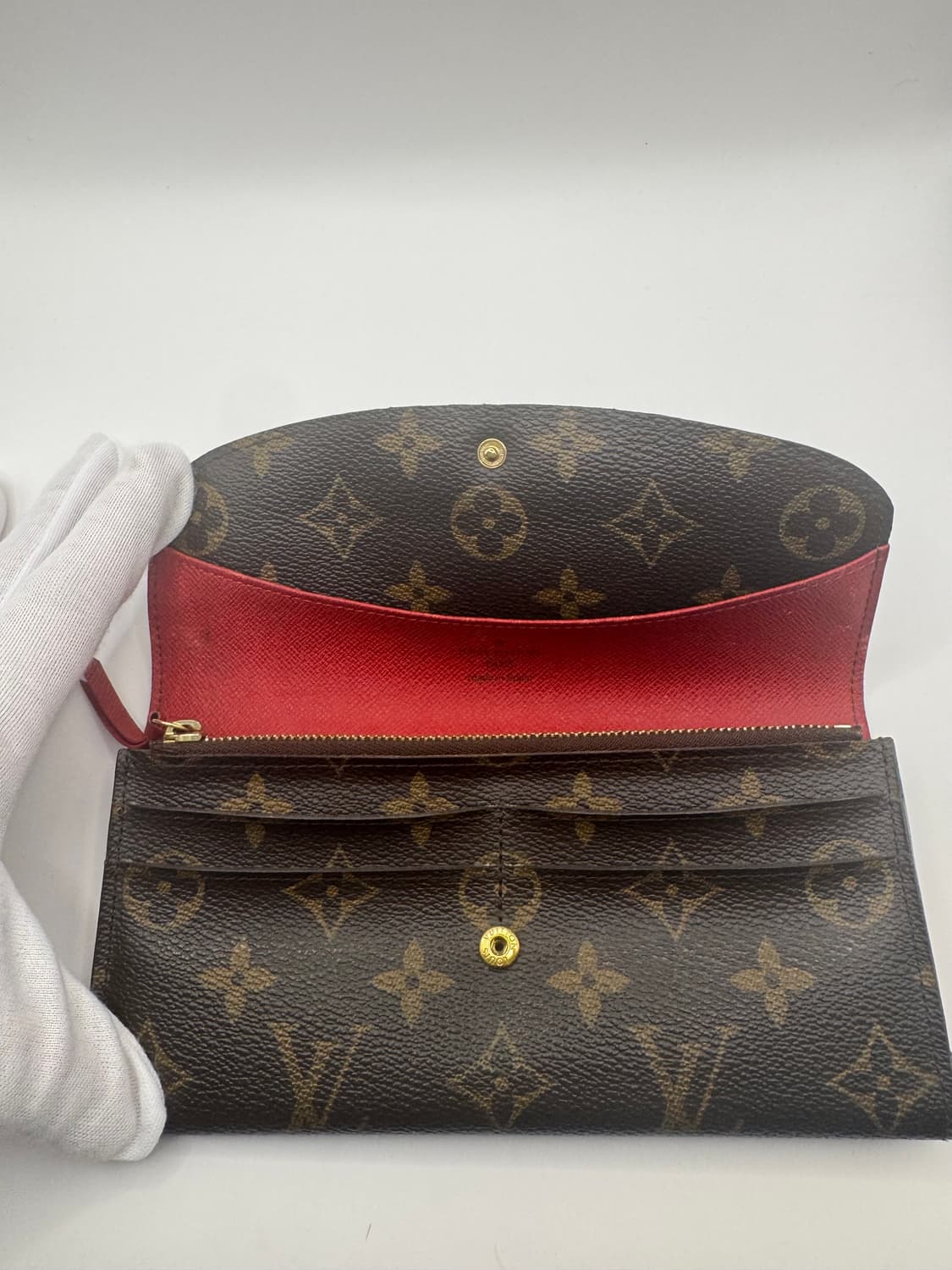 루이비통 에밀리 여성장지갑 상품이미지4