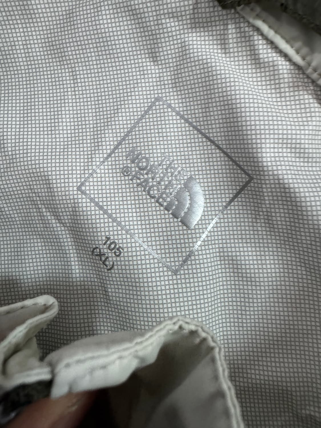 노스페이스 등산 가벼운 나일론 바람막이 L~XL 상품이미지3