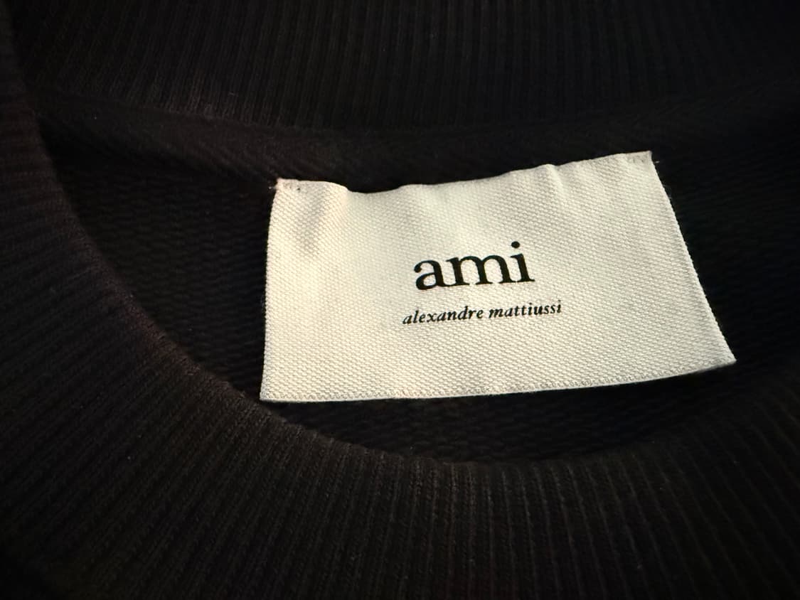 아미 하트 로고 스웨트셔츠 블랙  상품이미지1