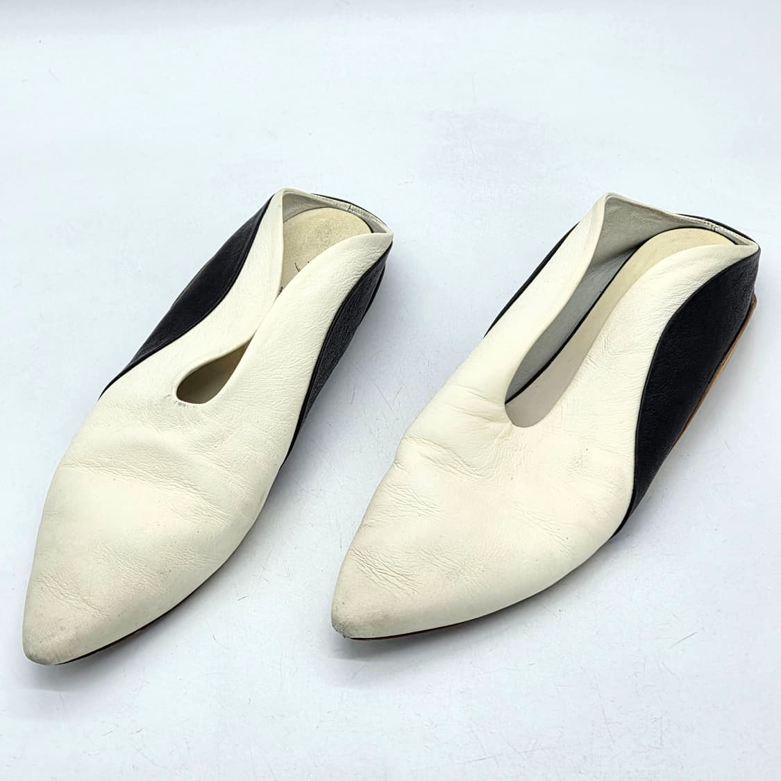  마르셀 우먼스 뮬 로퍼 흰/검 (37)  상품이미지1