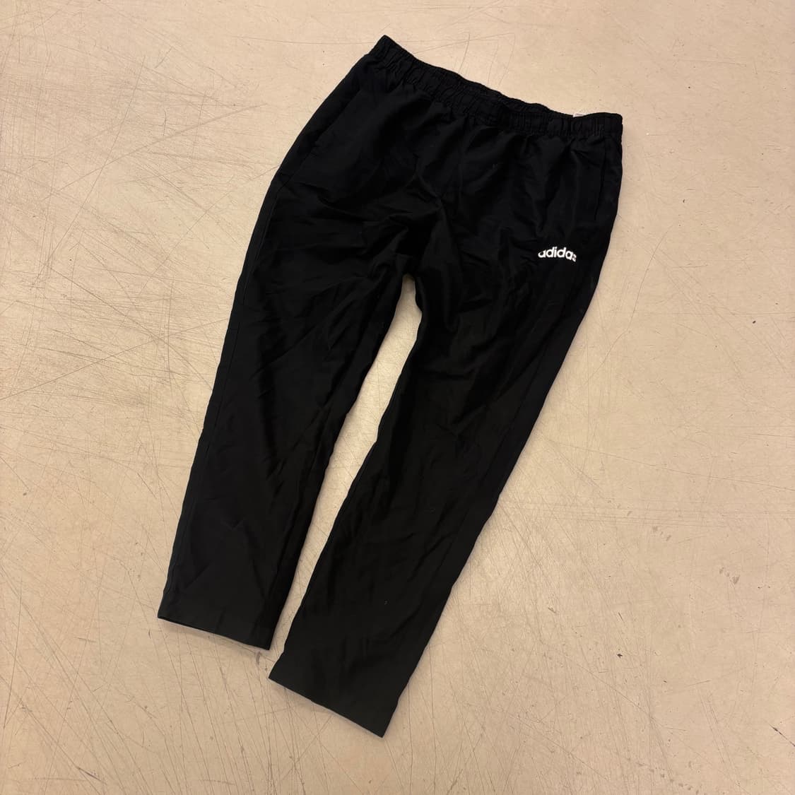 아디다스 스몰로고 블랙 트랙 팬츠 상품이미지1
