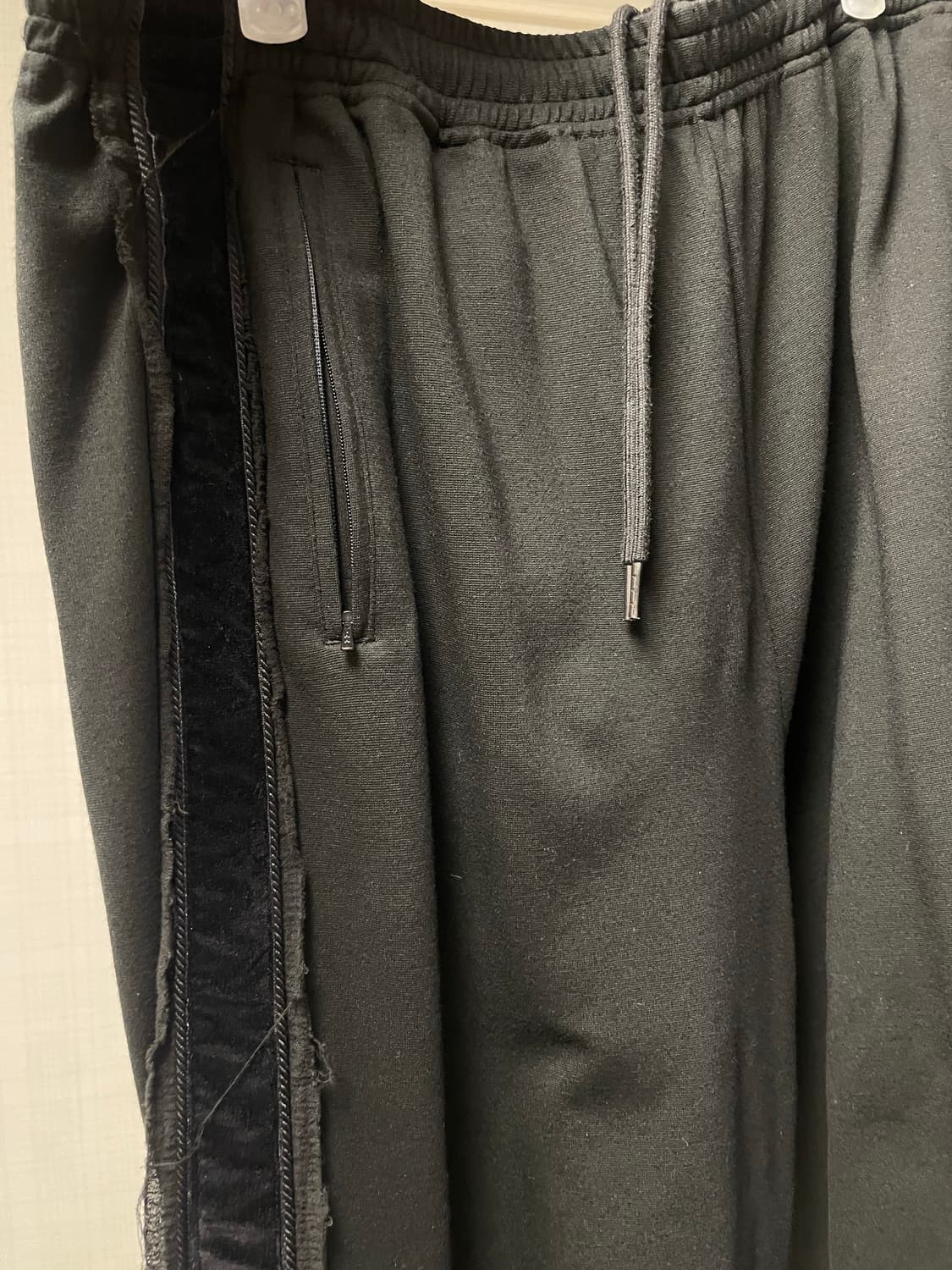 24ss 유스 트랙 팬츠 Side Tape Track Pants 상품이미지6