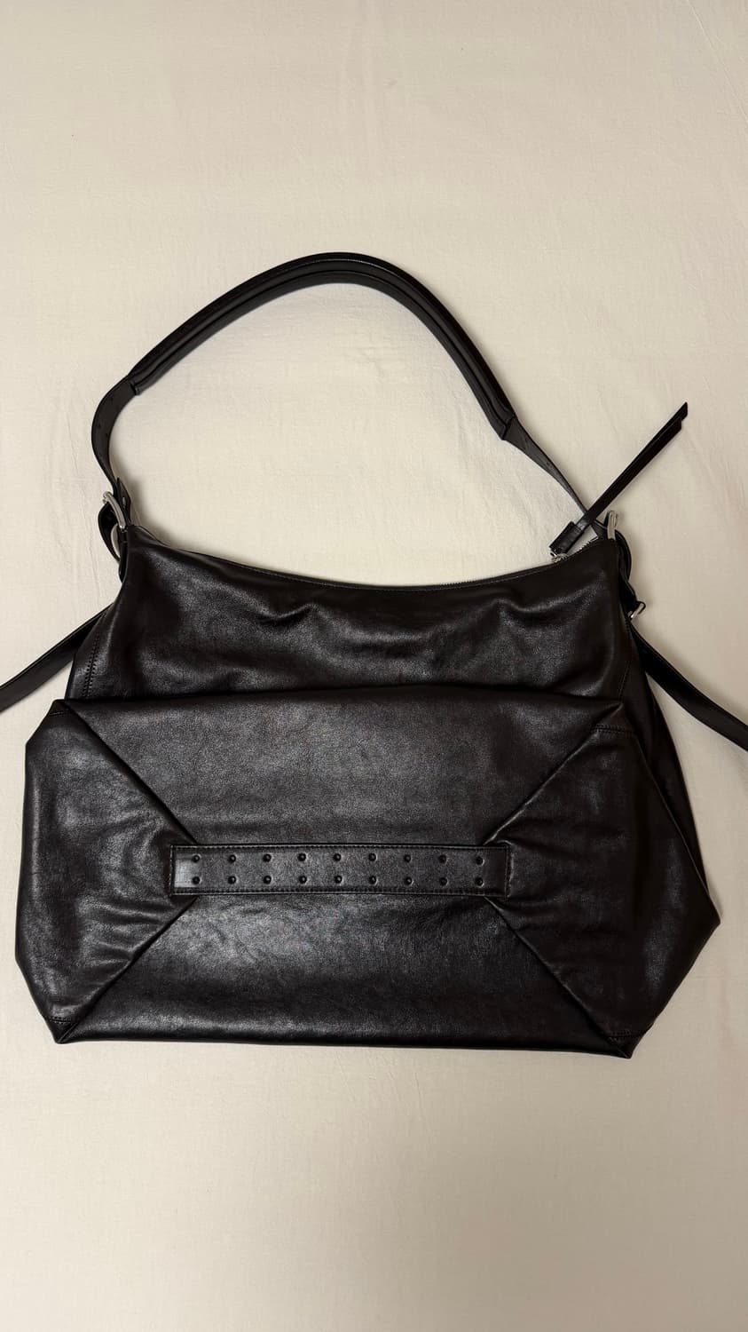 르메르 벨티드 호보백 다크초콜릿 상품이미지4