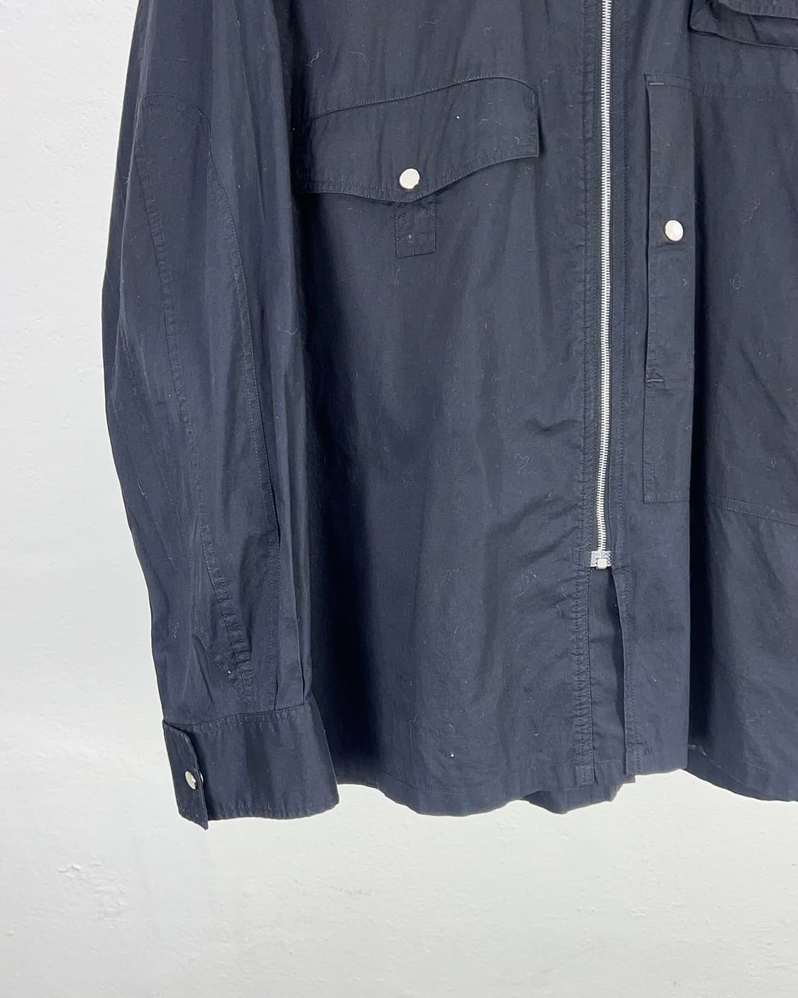 드리스 반 노튼 블랙 코튼 아일렛 펄 스냅 셔츠 자켓 상품이미지4