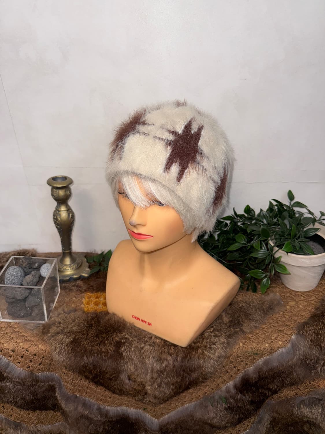Ivory brown check angora beanie  상품이미지1