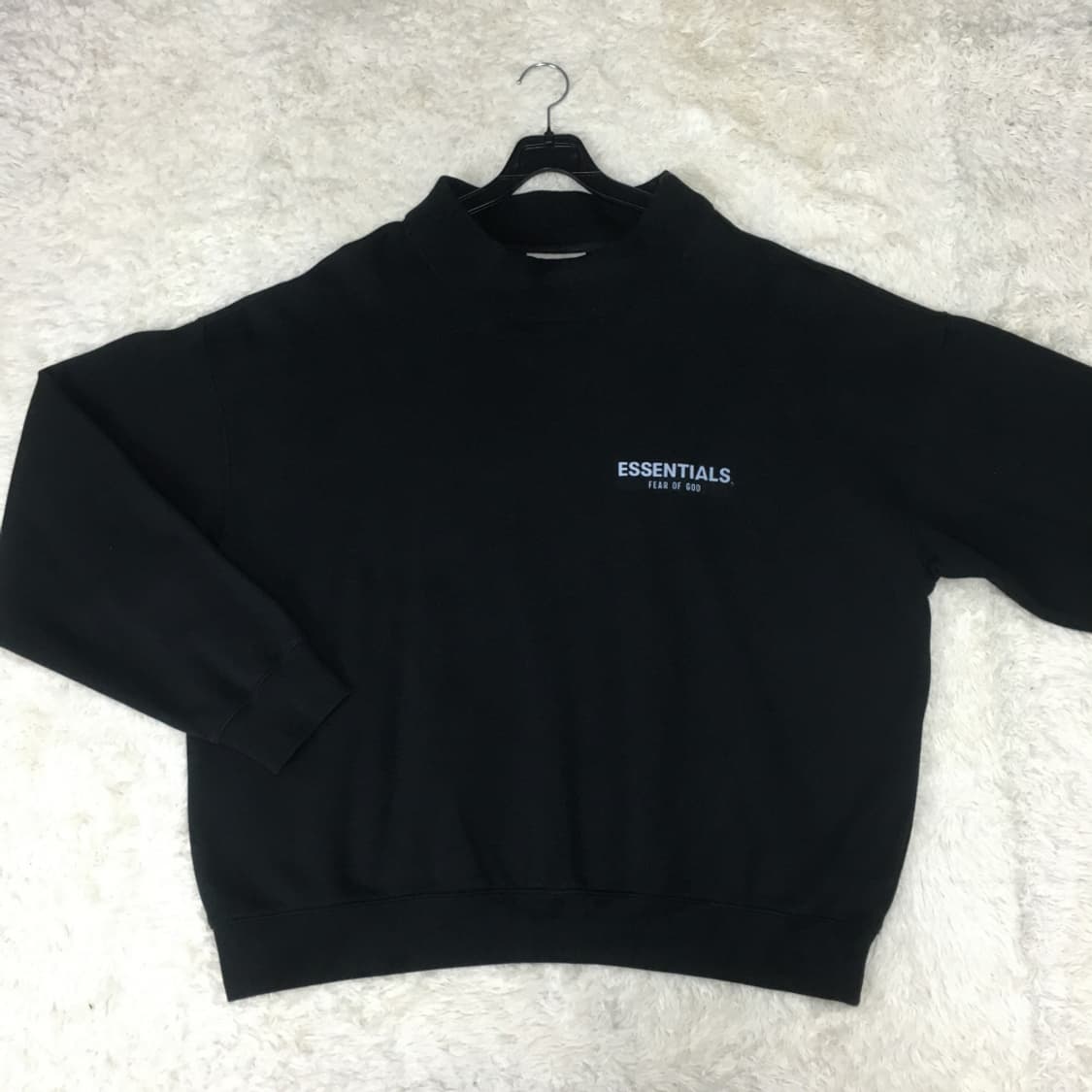 피어오브갓 에센셜 스몰로고 맨투맨 BB13 상품이미지1