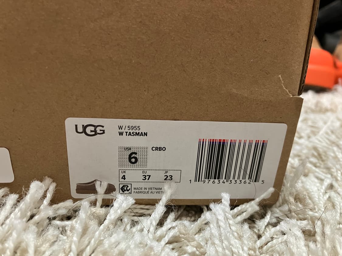 미국 어그 타스만 230 새상품 상품이미지3