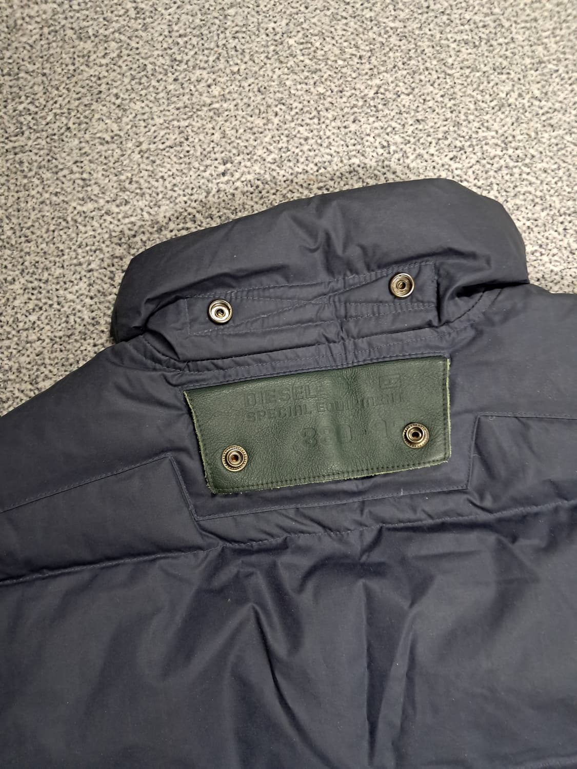 디젤00s패딩 상품이미지6