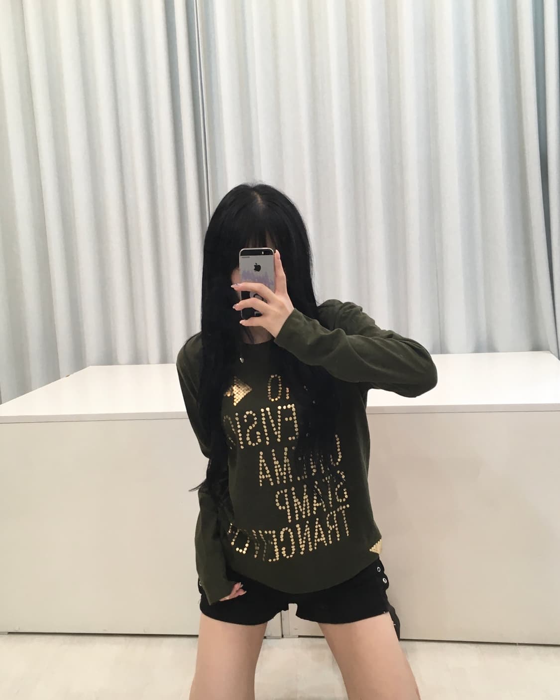 빈티지 카키 골드 레터링 롱슬리브 상품이미지1