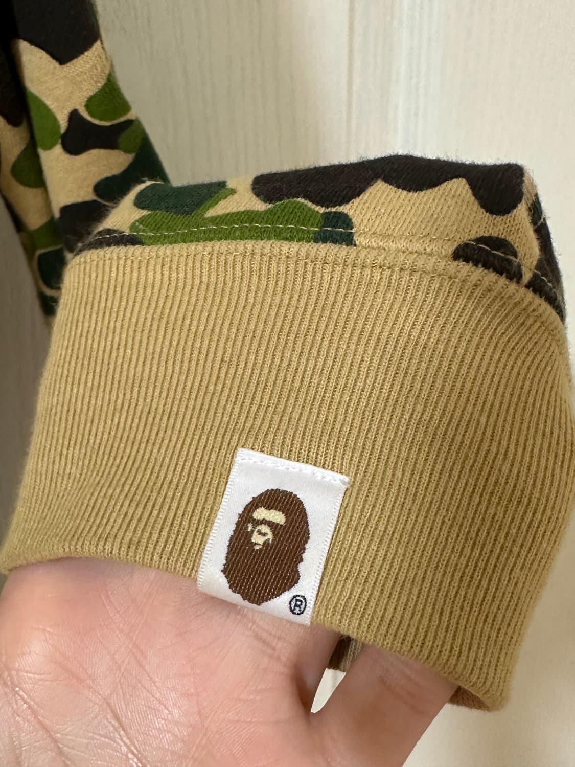 베이프 샤크 베어 후드집업 상품이미지4