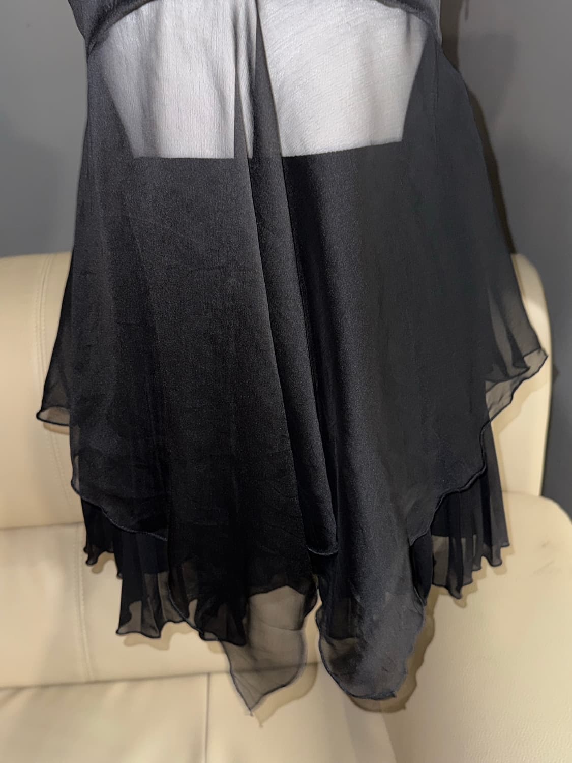 unbalance cutting halter-neck top 상품이미지4