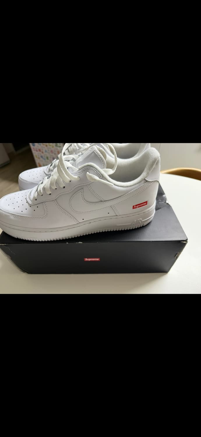 [풀구성/새제품]슈프림 나이키 에어포스 화이트 290 상품이미지1