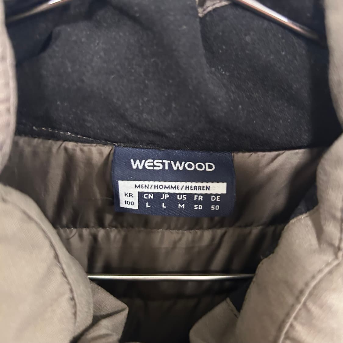 웨스트우드 구스다운 절개 퀼팅 경량 패딩자켓 상품이미지3