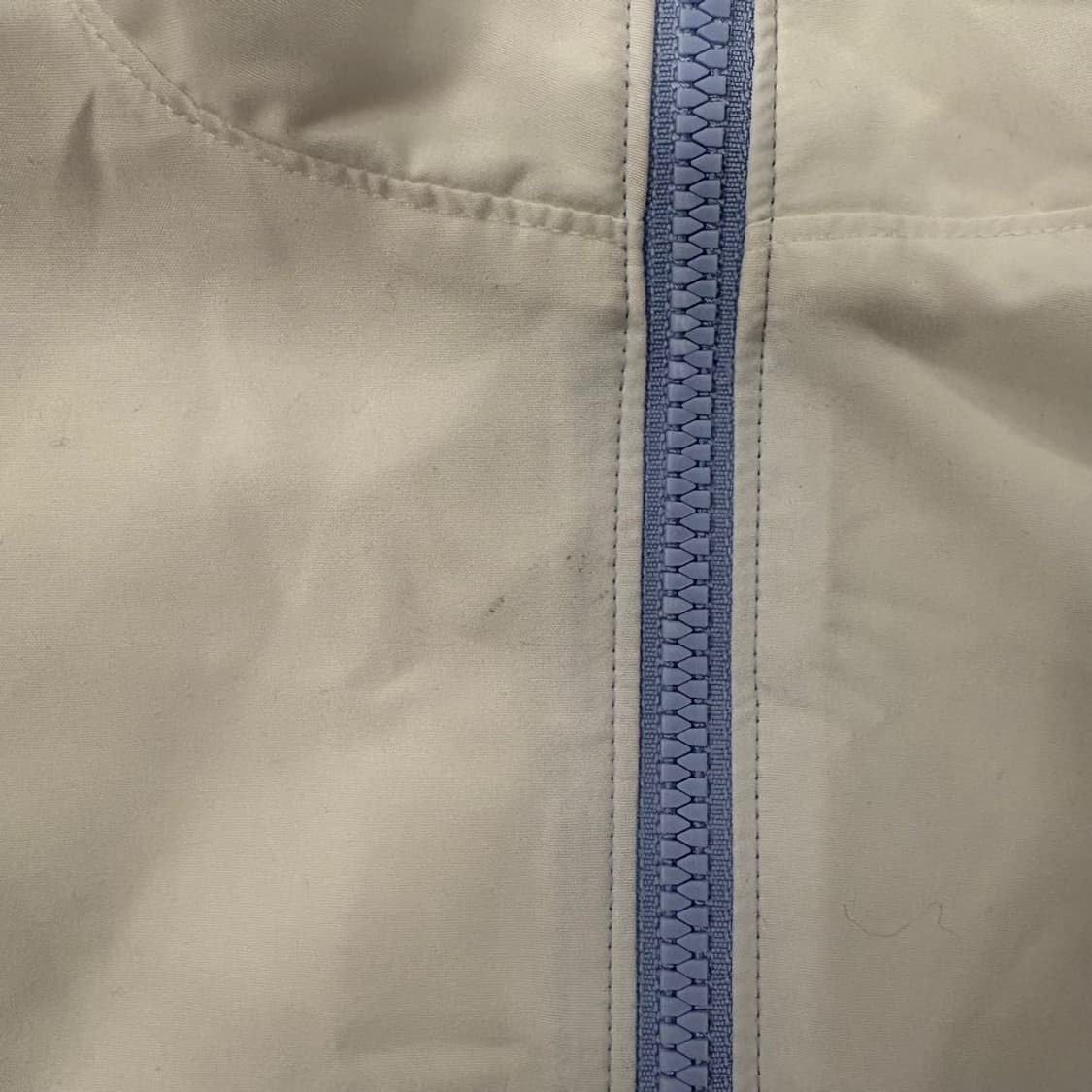 아디다스 시나모롤 하늘 화이트 블랙 바람막이  상품이미지7