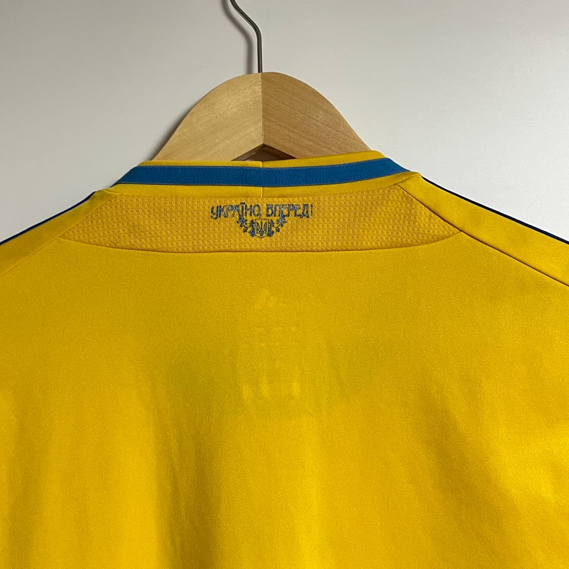 공용 아디다스 우크라이나 축구 유니폼 옐로우 블록코어 L 상품이미지6