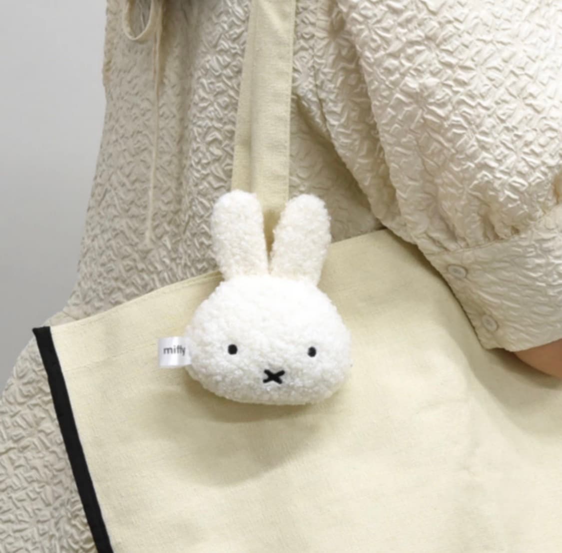 미피 에어팟 케이스 뽀글이 파우치 키링 상품이미지1