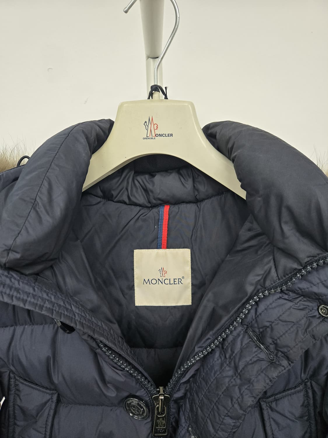 [보증서 정품]몽클레어 클루니 0사이즈 상품이미지4