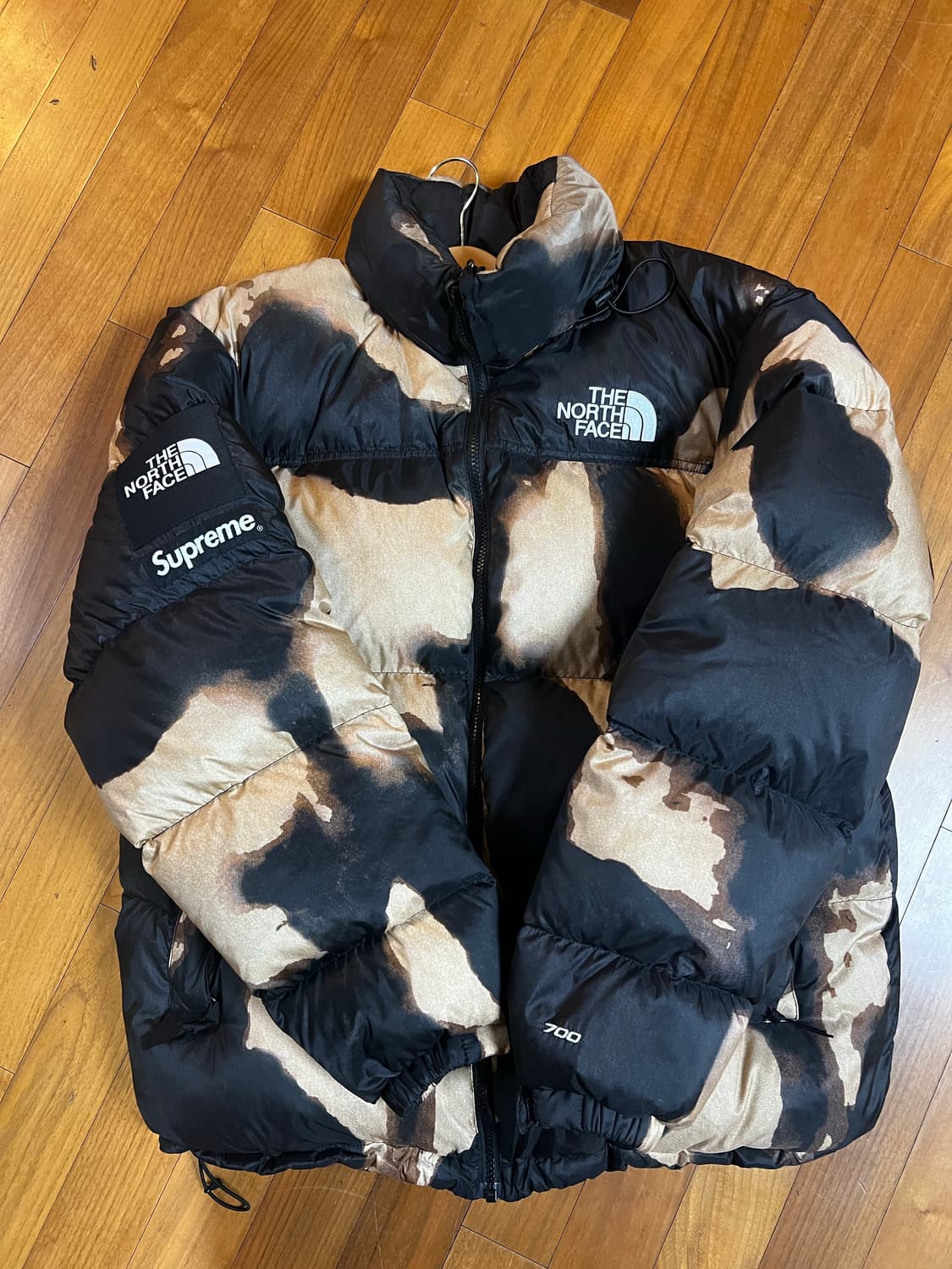 슈프림 노스페이스 700눕시 패딩  상품이미지2
