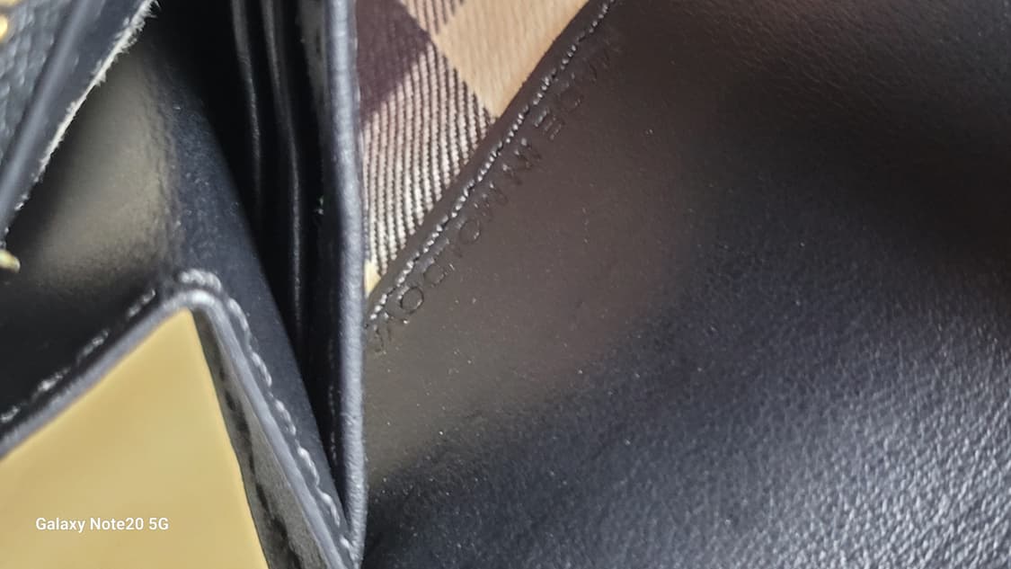 버버리 지갑 상품이미지6