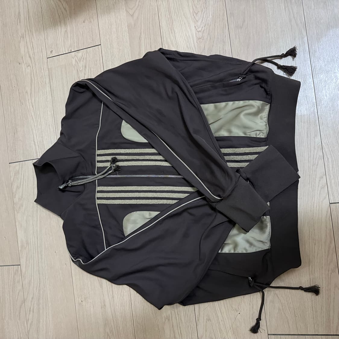 아디다스 자켓류 팝니다 ! 총 4 종류 상품이미지9