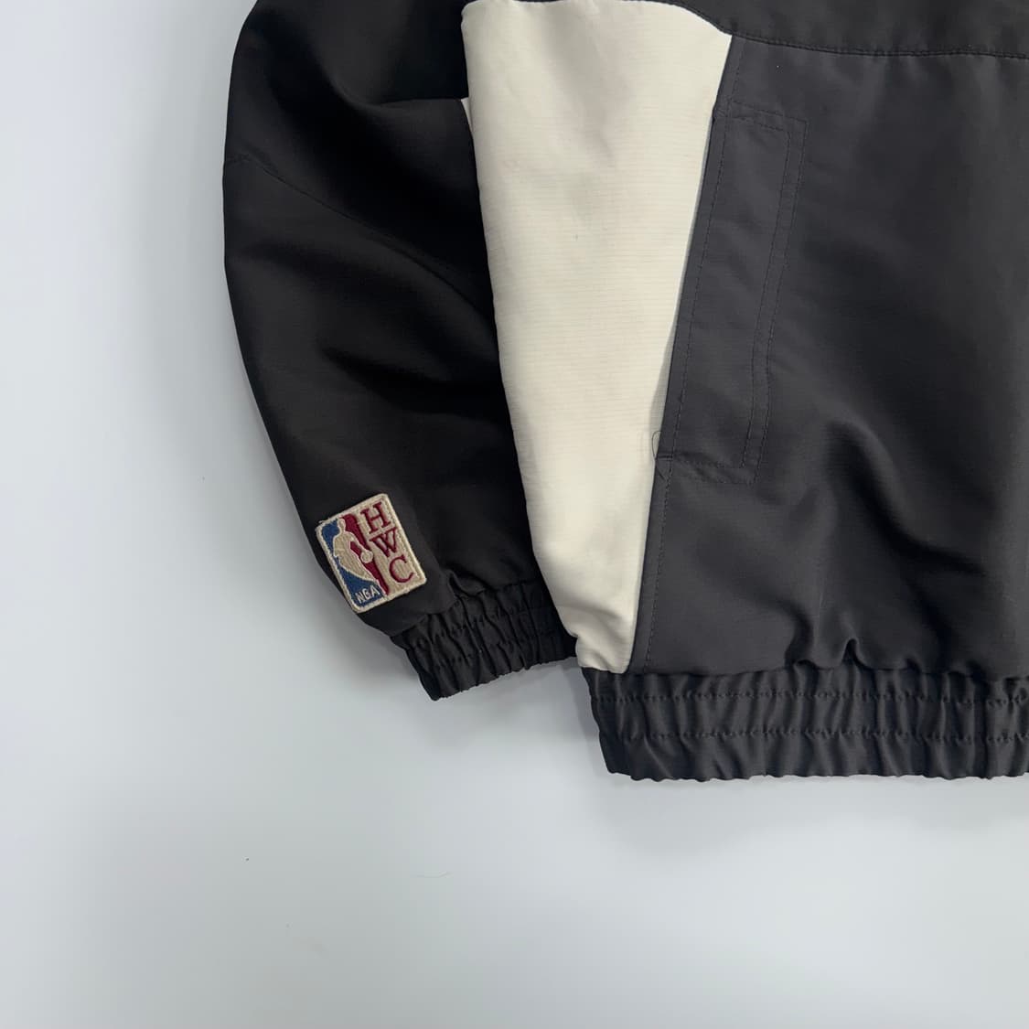 NBA 엔비에이 백 포인트 프린팅 블랙 바람막이 상품이미지6