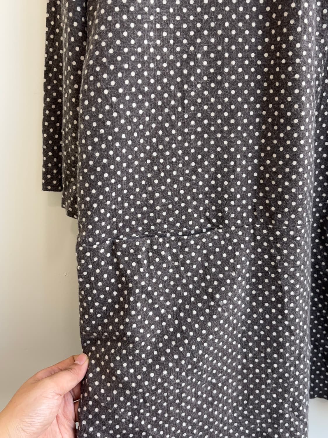 muji europe 애쉬베이지 땡땡이 레이어드 롱 블라우스 상품이미지4