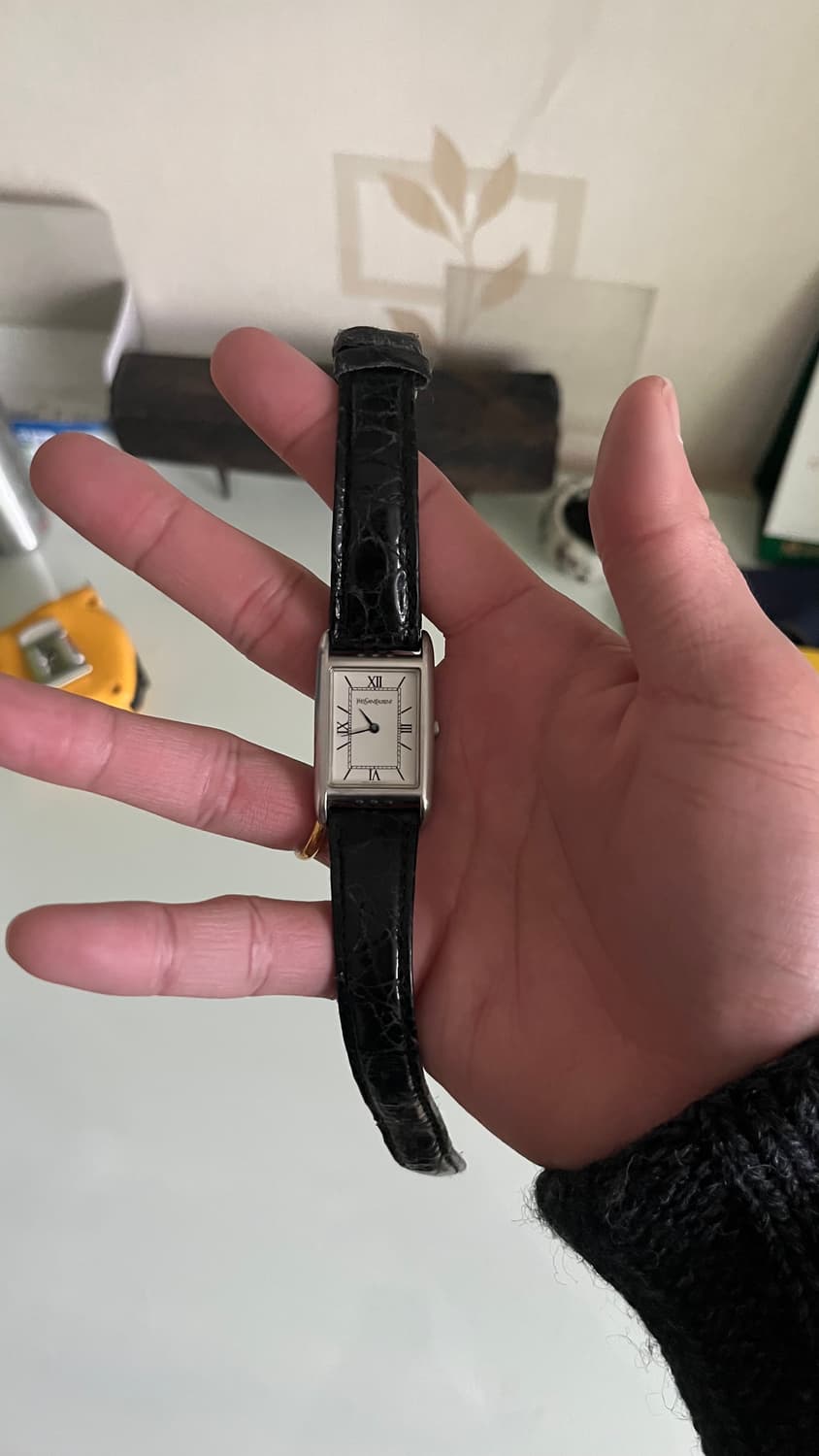 생로랑 손목시계 상품이미지2