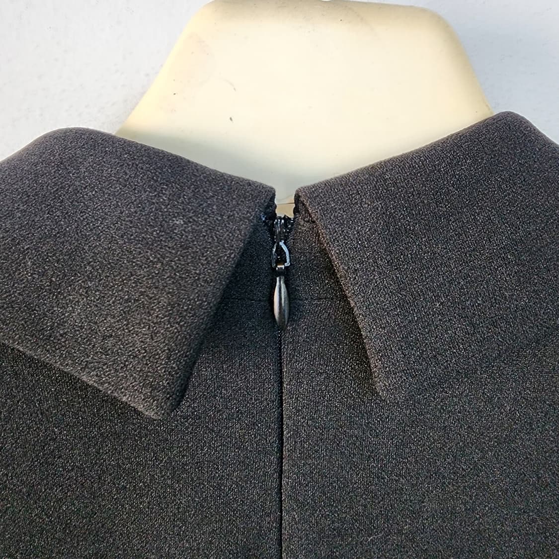 로나피아 블랙 벨트 롱 원피스 상품이미지4