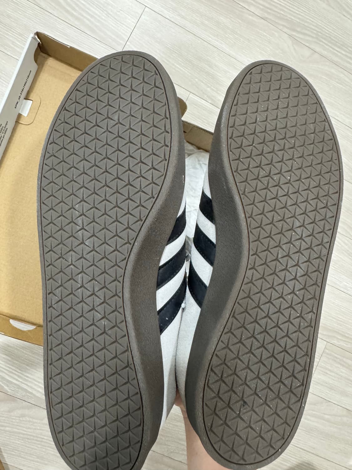 아디다스 단화 스니커즈 275 새상품 상품이미지2