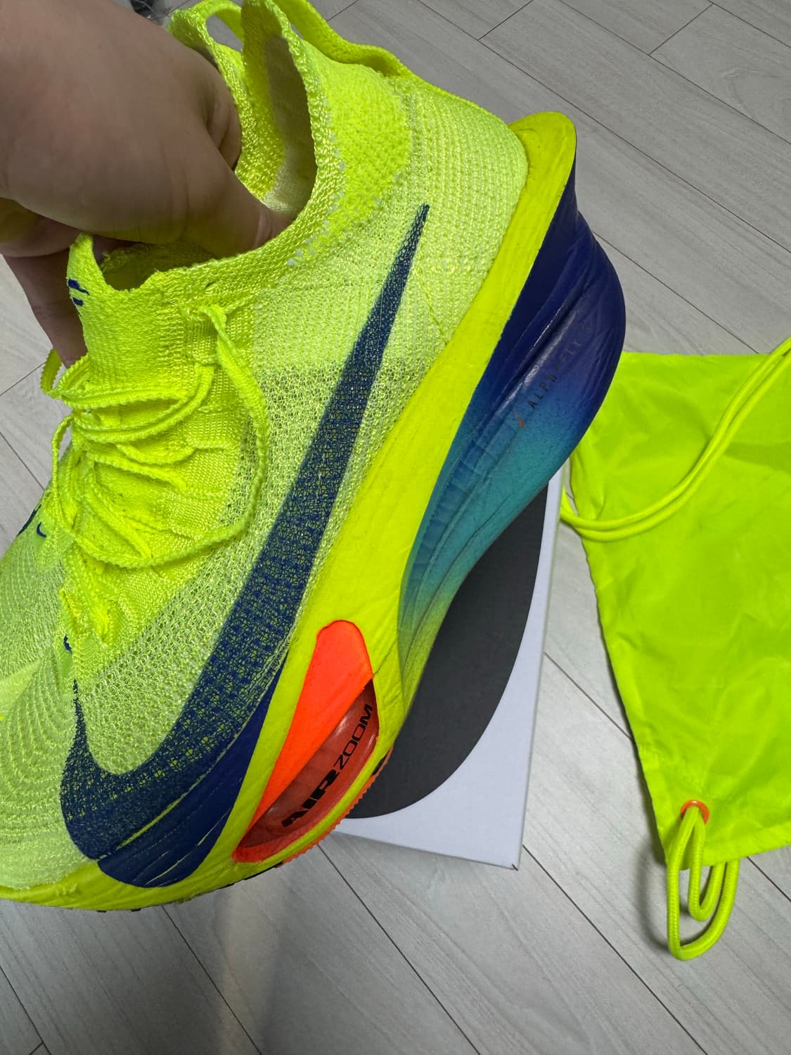 (265)나이키 에어 줌 알파플라이 넥스트% 3 볼트 상품이미지7