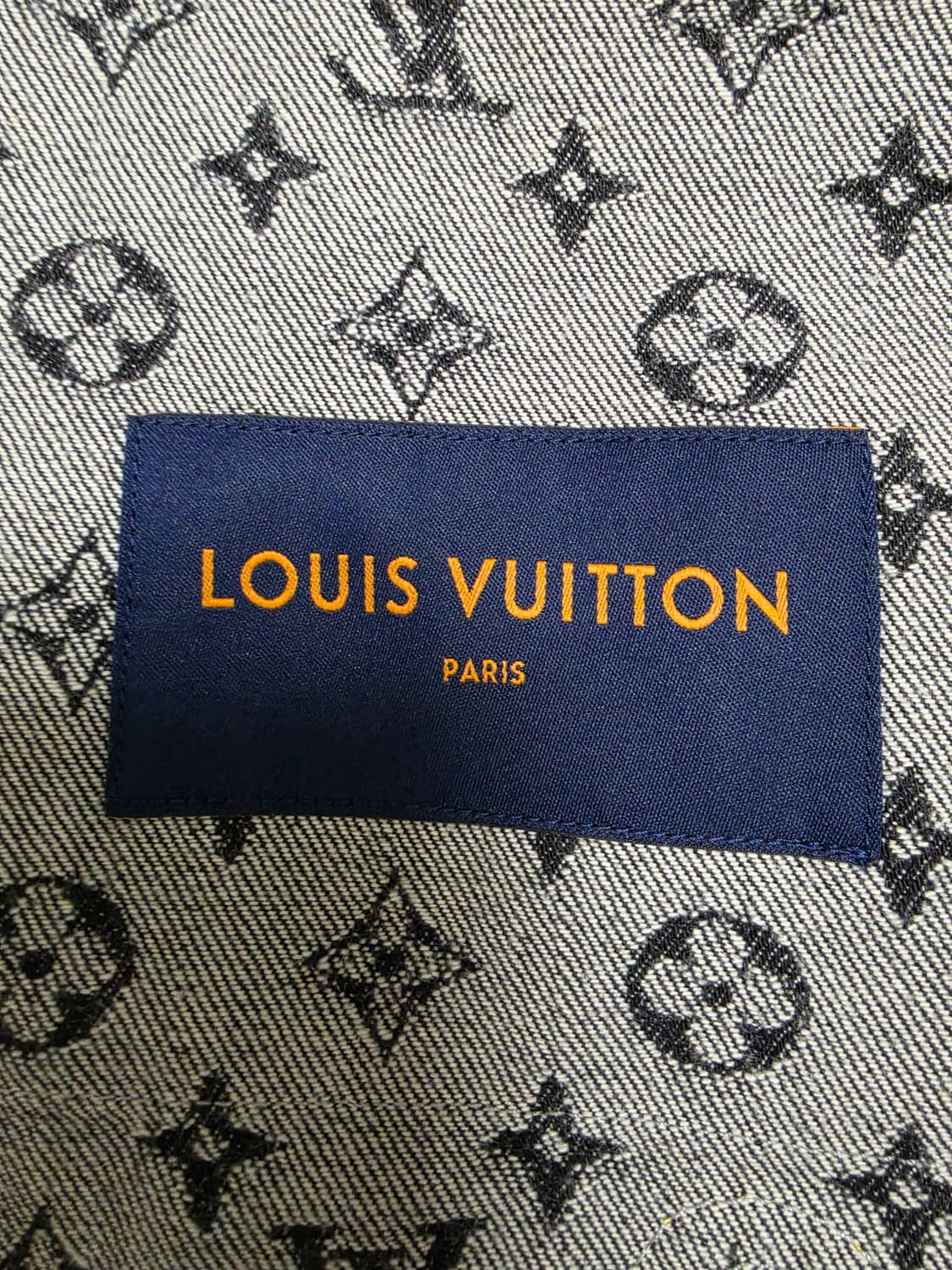 루이비통 니고 크레이지 데님 자켓 50사이즈 105사이즈 상품이미지3