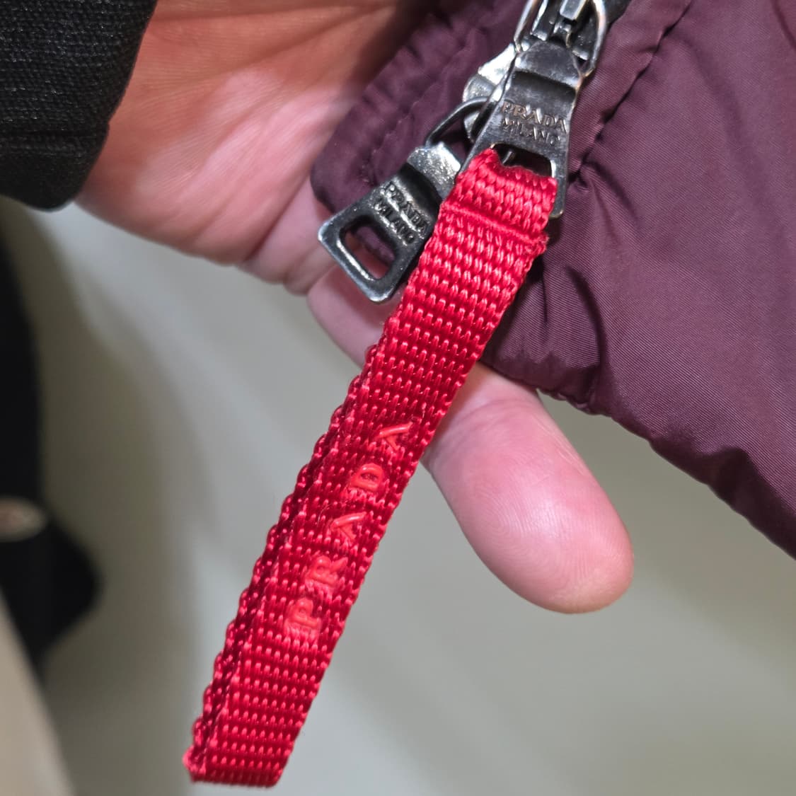 프라다 패딩 상품이미지2