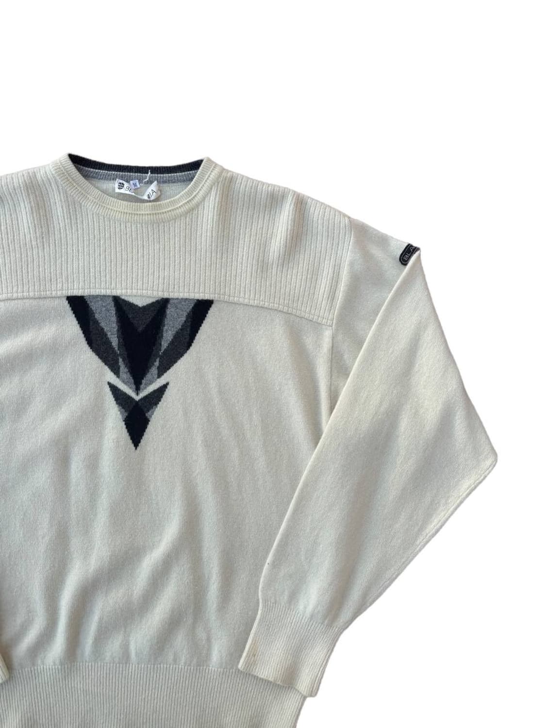 Black Pia high guage wool sweater 상품이미지3