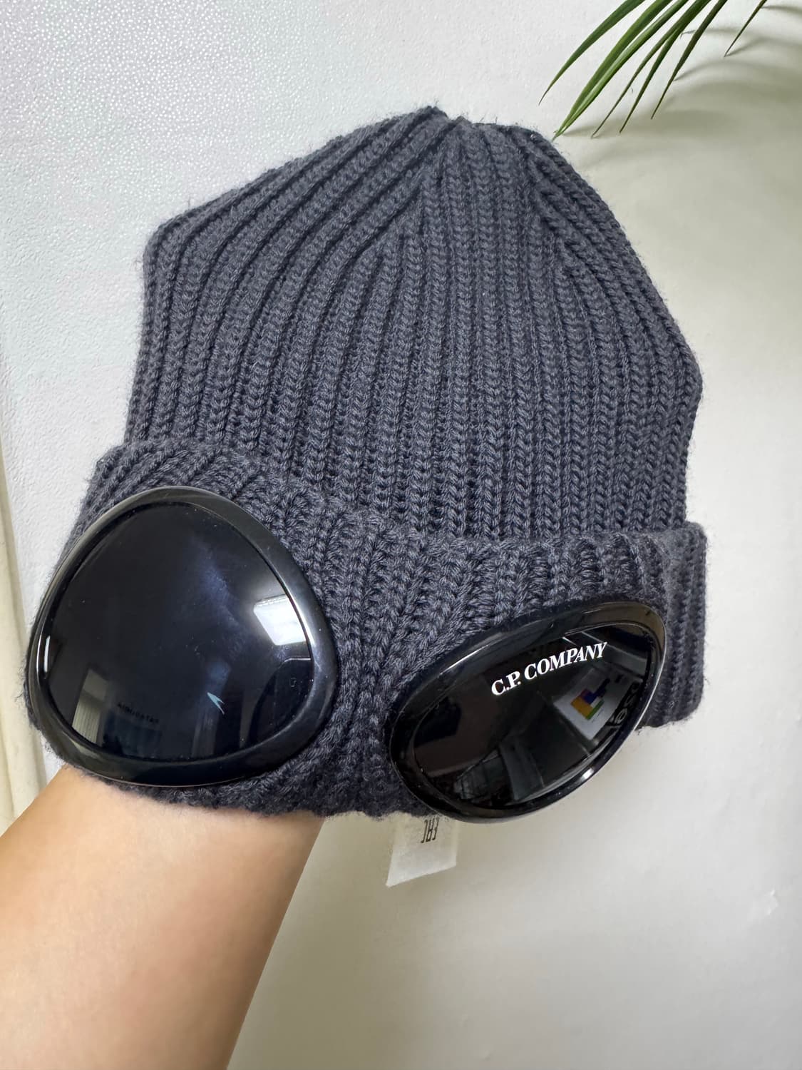 cp컴퍼니 비니 상품이미지4