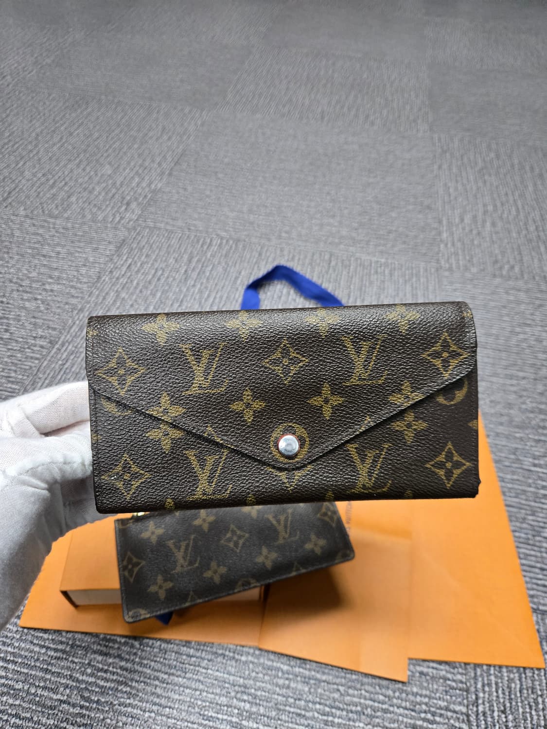 [특가][정품] 루이비통 사라 장지갑 상품이미지2