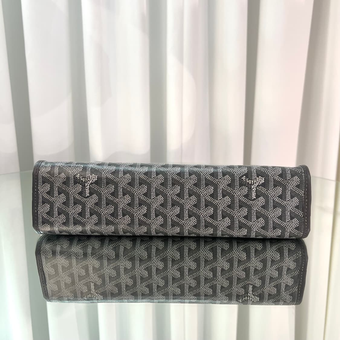 [새상품급/GM사이즈] 고야드 쥬방스 클러치 그레이 상품이미지5