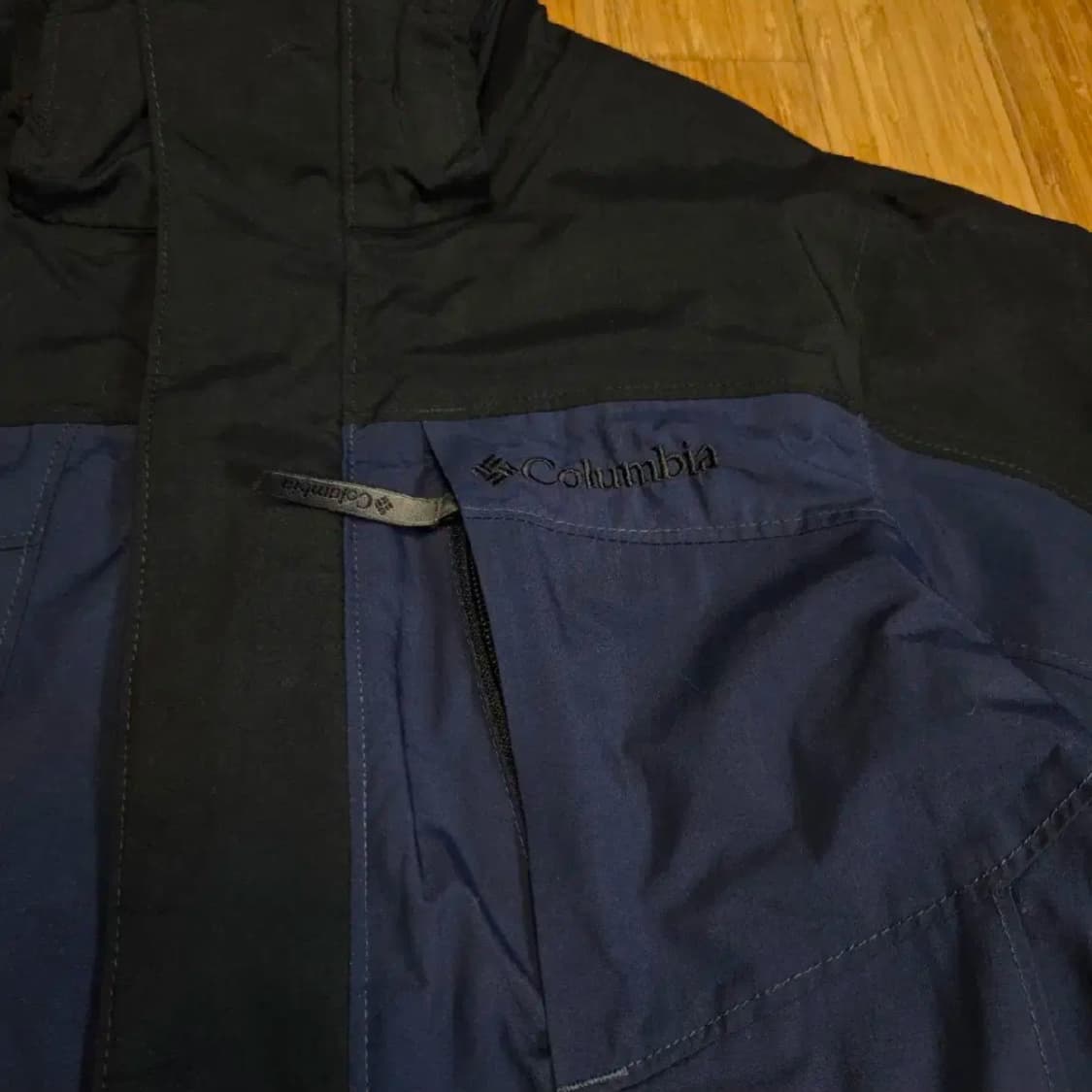 COLUMBIA 콜롬비아 옴니테크 버가부 바람막이 자켓 (실M) 상품이미지2