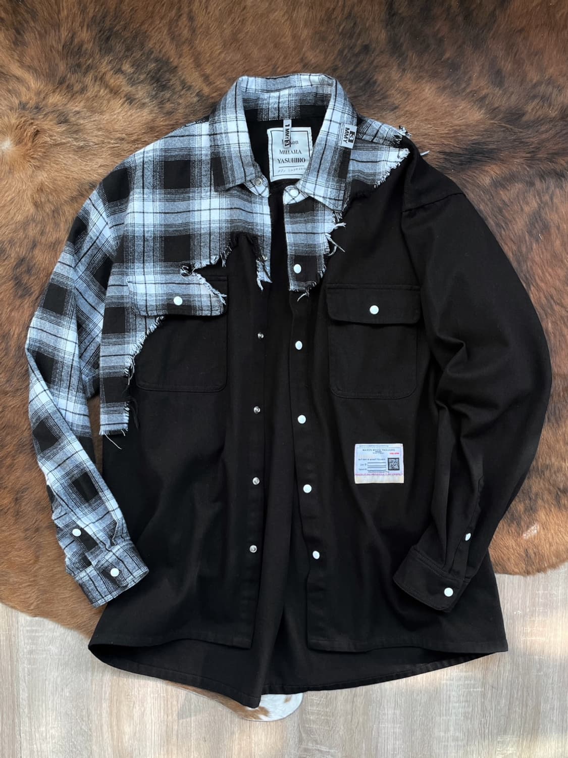 미하라 야스히로 하프 브로큰 셔츠  상품이미지1