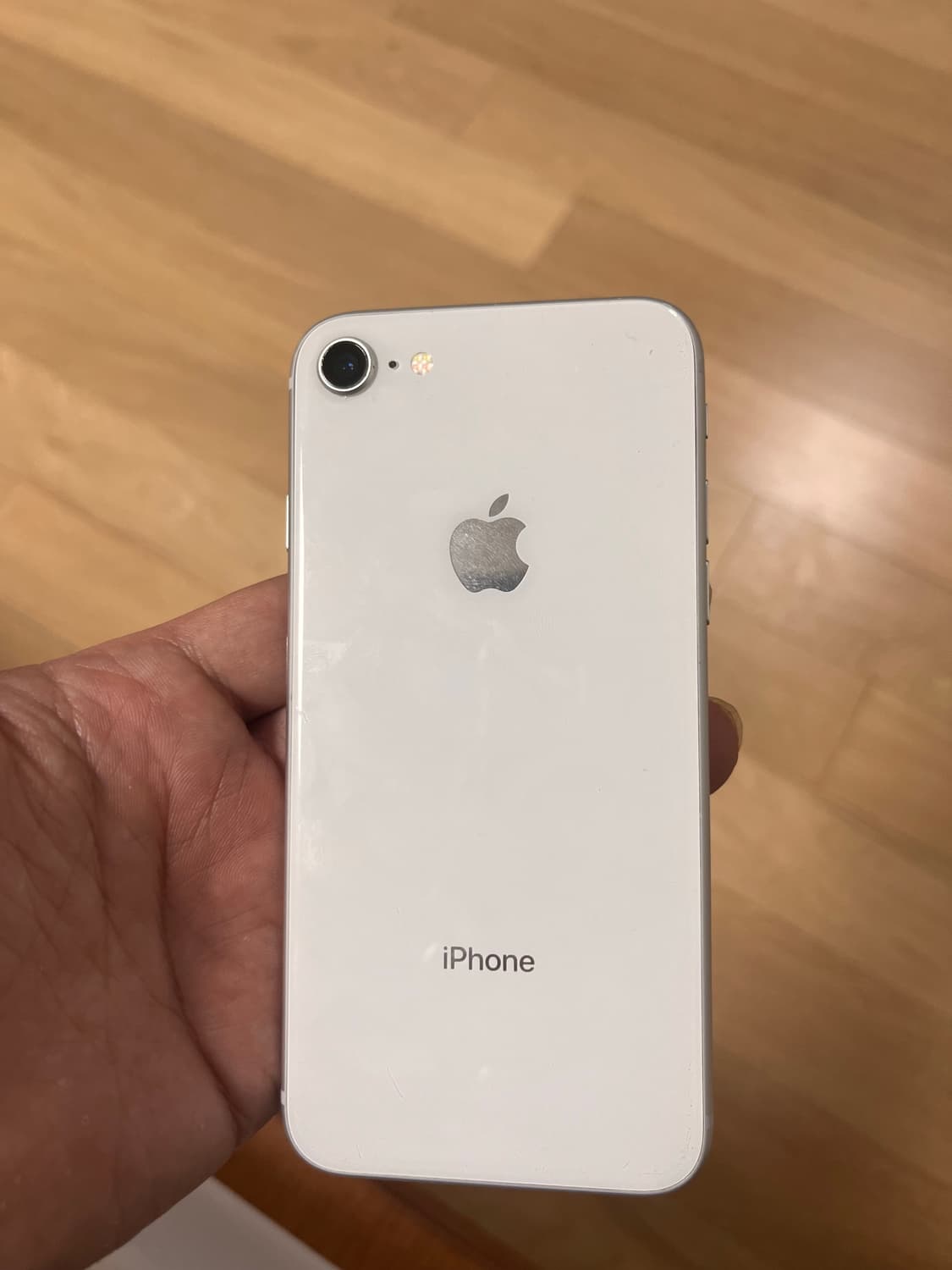 아이폰8실버64GB 상품이미지3