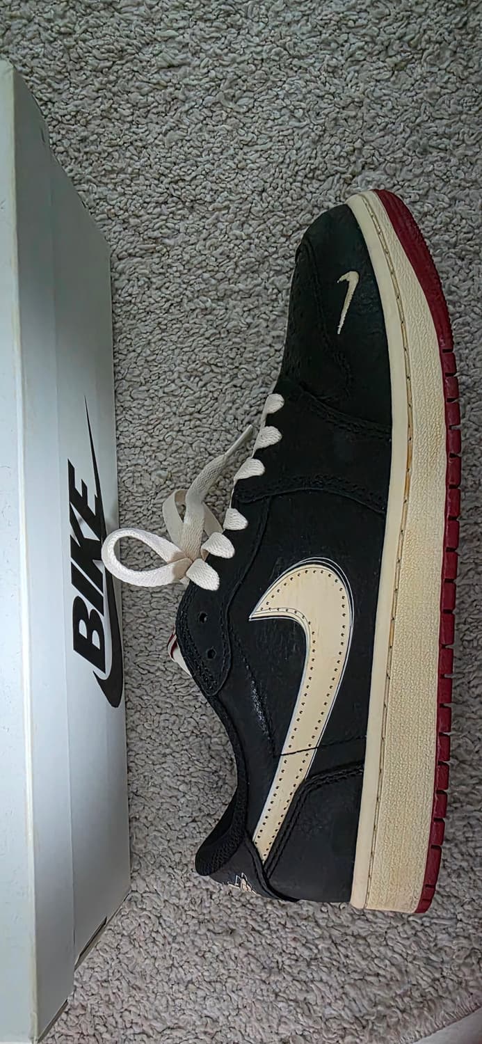 나이키 로우1OG× 나이젤 실베스타 상품이미지3