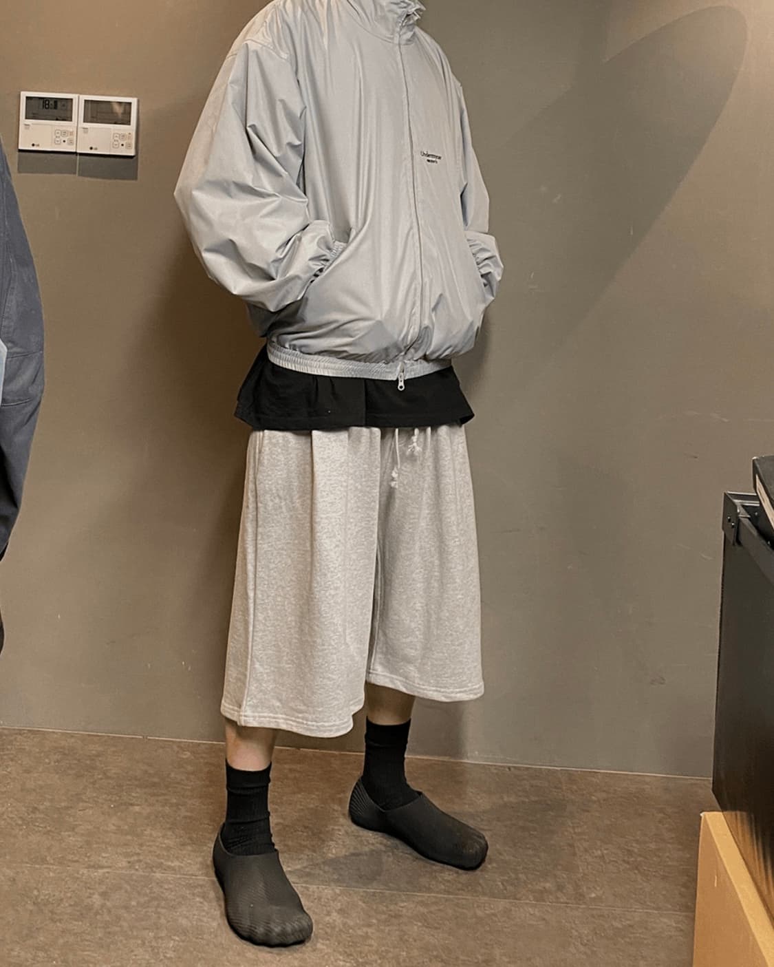 (새상품) 언더마이카 버뮤다 스웻팬츠 반바지 상품이미지4