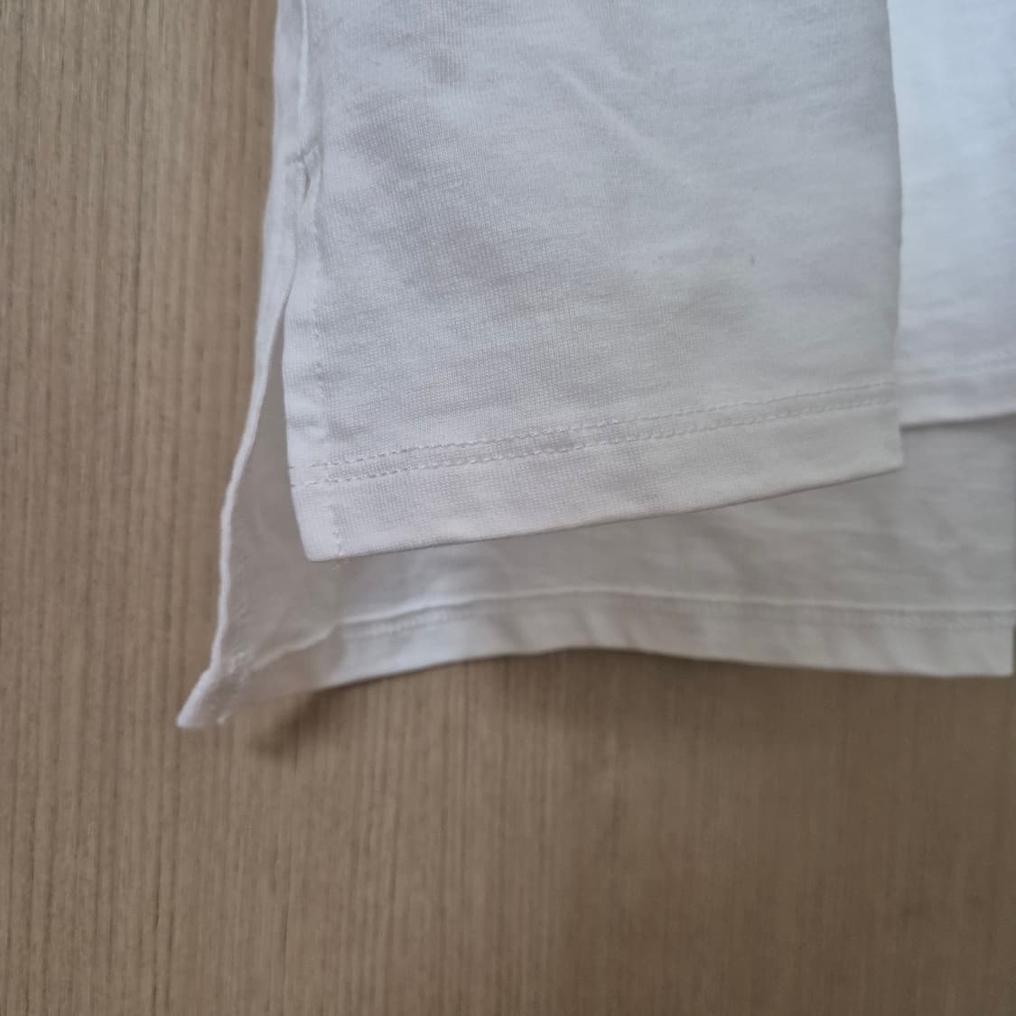 [F] 스튜디오 톰보이 화이트 반팔티 상품이미지3