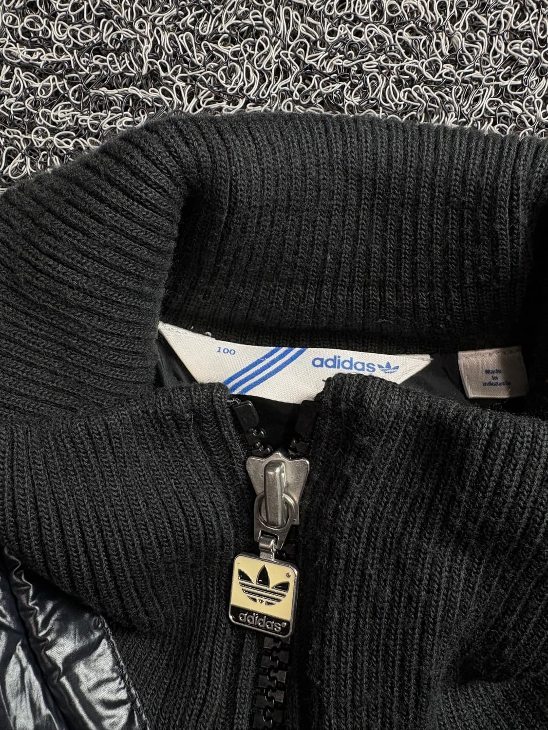 00s 아디다스 올드스쿨 글로시 패딩 베스트 1586 상품이미지3