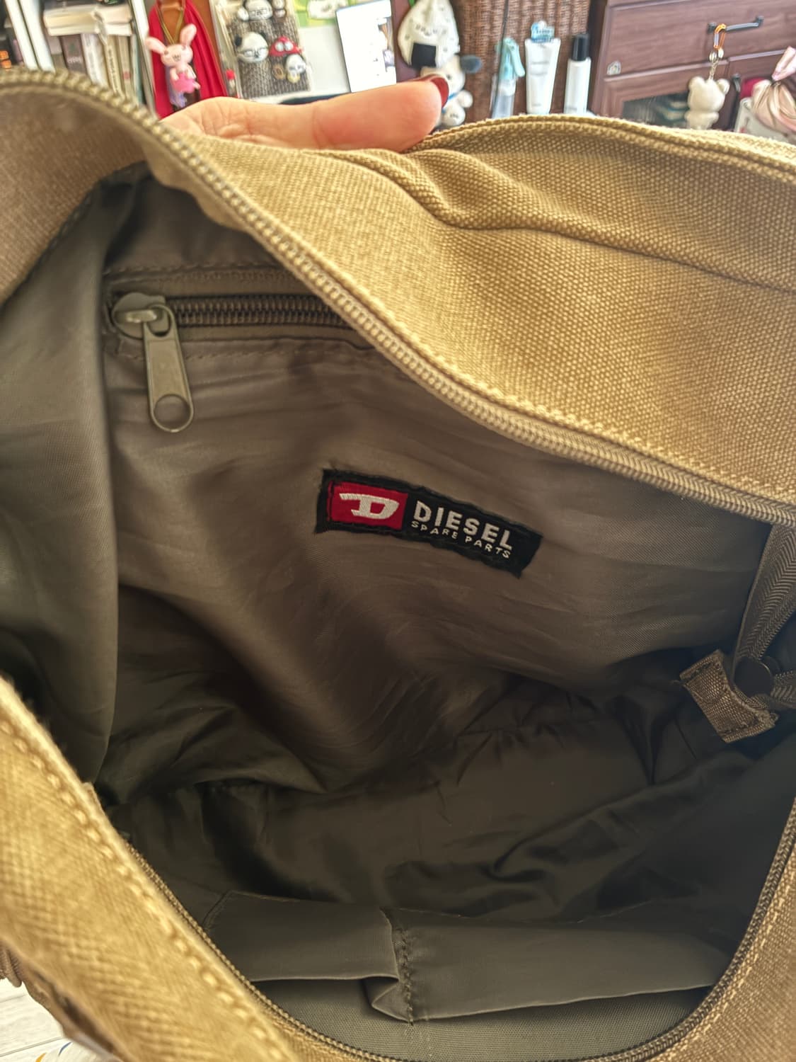 디젤 빈티지 크로스백 상품이미지8