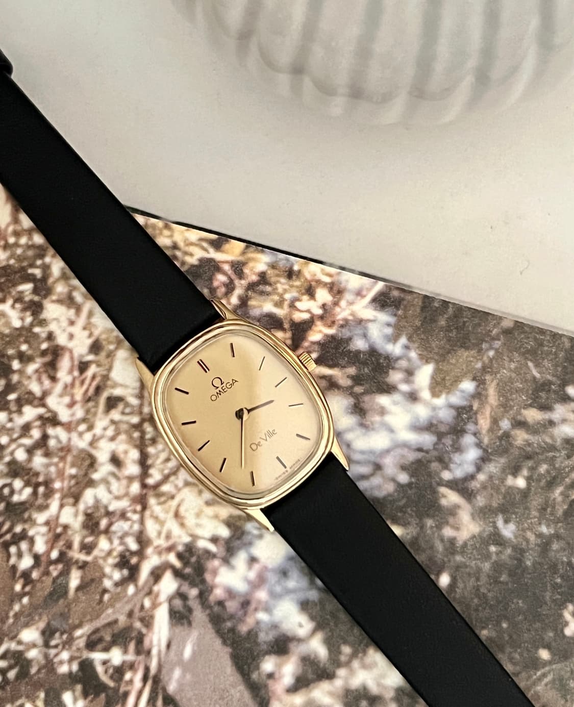 OMEGA 오메가 드빌 골드 케이스 쿼츠 시계  상품이미지4