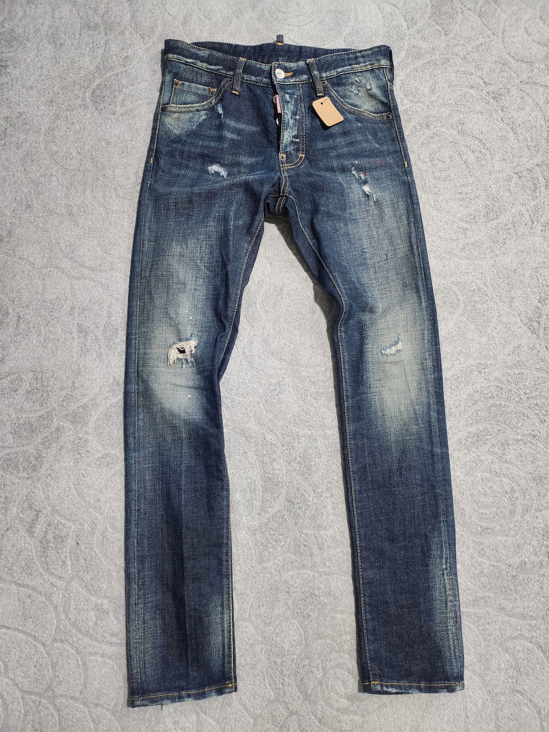 **디스퀘어드2 워싱 데님 팬츠 (슬림핏)-29 상품이미지1