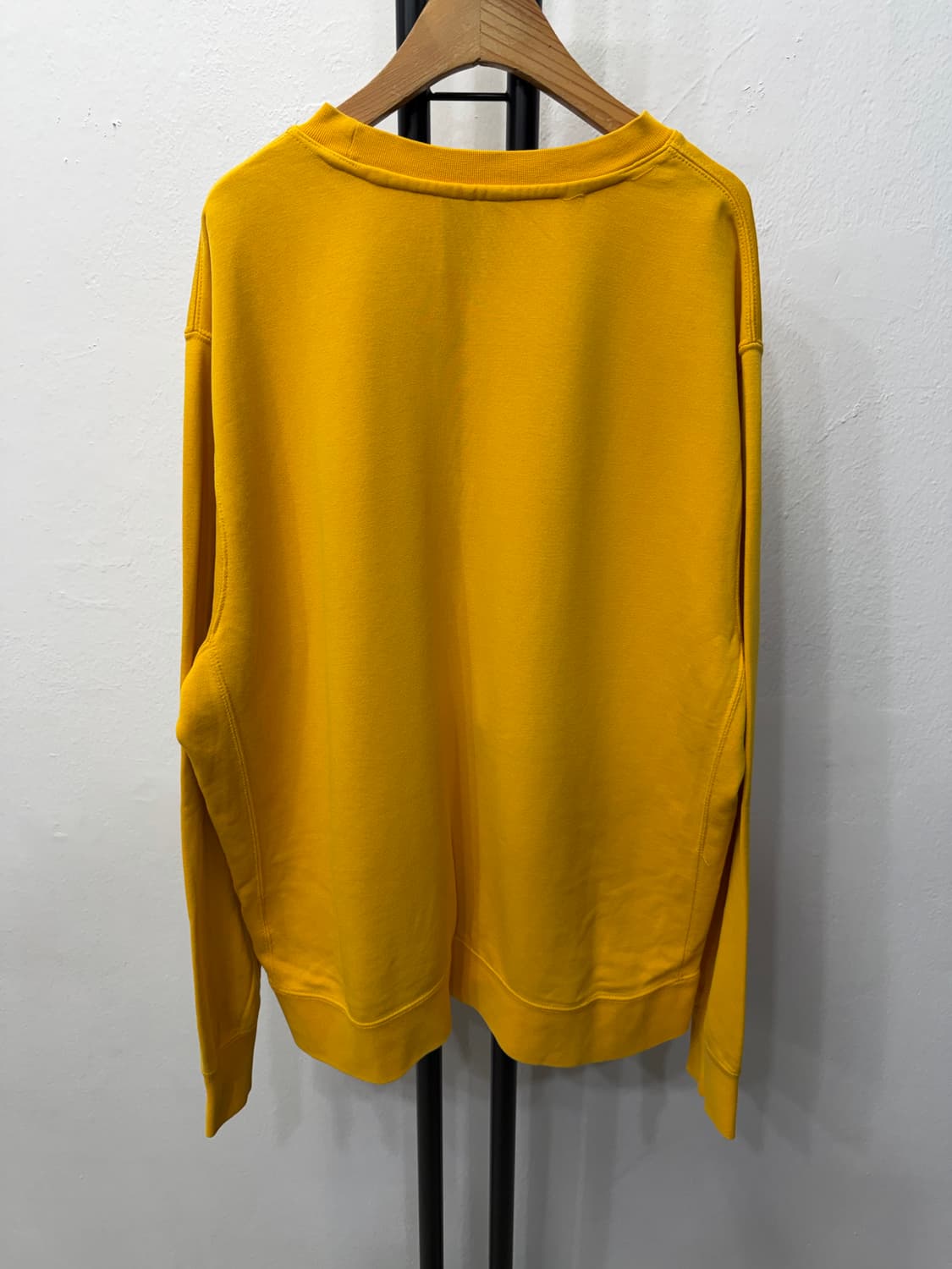 정품) 나이키 남성 스우시 맨투맨 옐로우 XL 상품이미지5