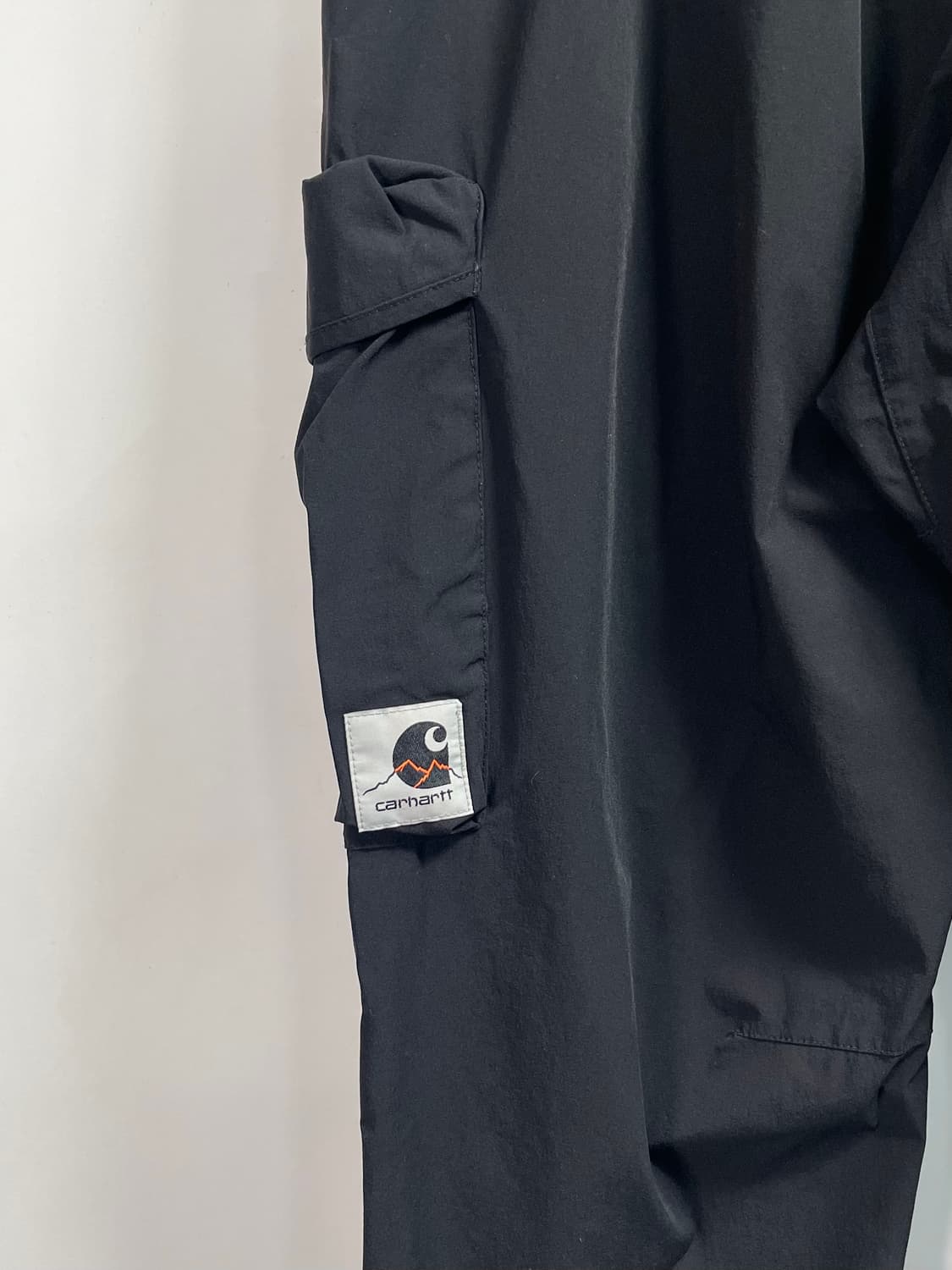칼하트 wip 나일론 카고 팬츠 (onp.33) 상품이미지4
